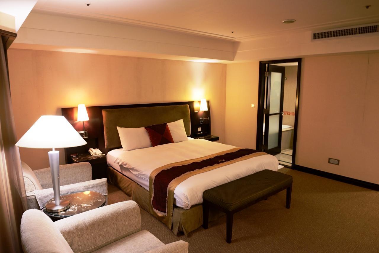Nisus Hotel Тайбэй Экстерьер фото