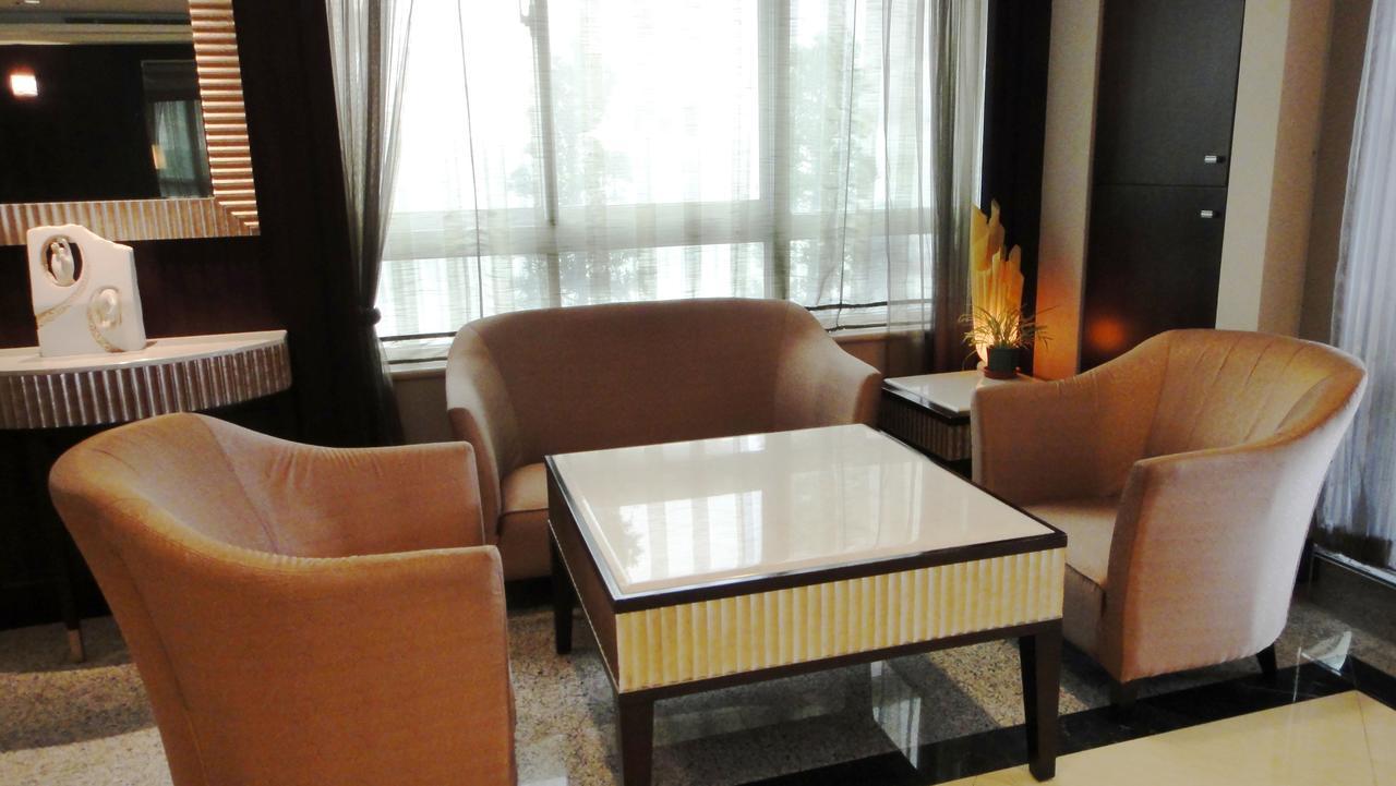 Nisus Hotel Тайбэй Экстерьер фото