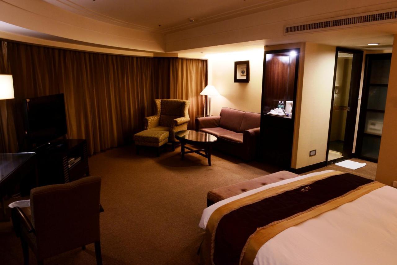 Nisus Hotel Тайбэй Экстерьер фото