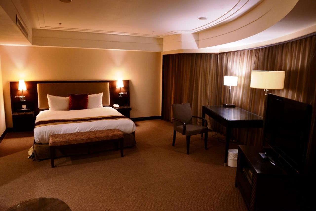 Nisus Hotel Тайбэй Экстерьер фото